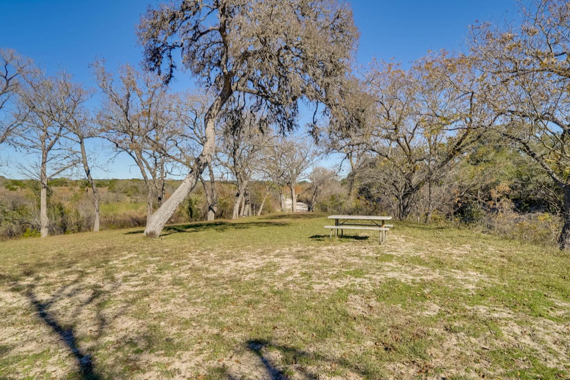 Quiet Bandera Country Home With Medina River Access! Kültér fotó