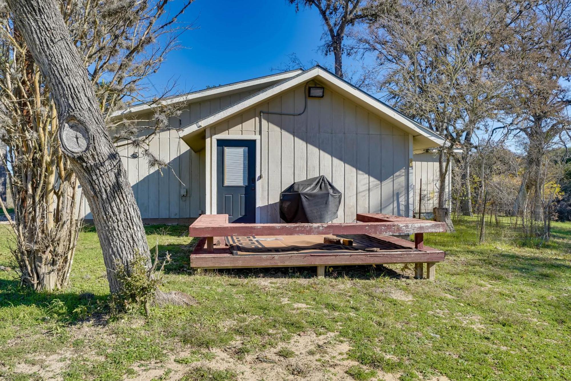 Quiet Bandera Country Home With Medina River Access! Kültér fotó